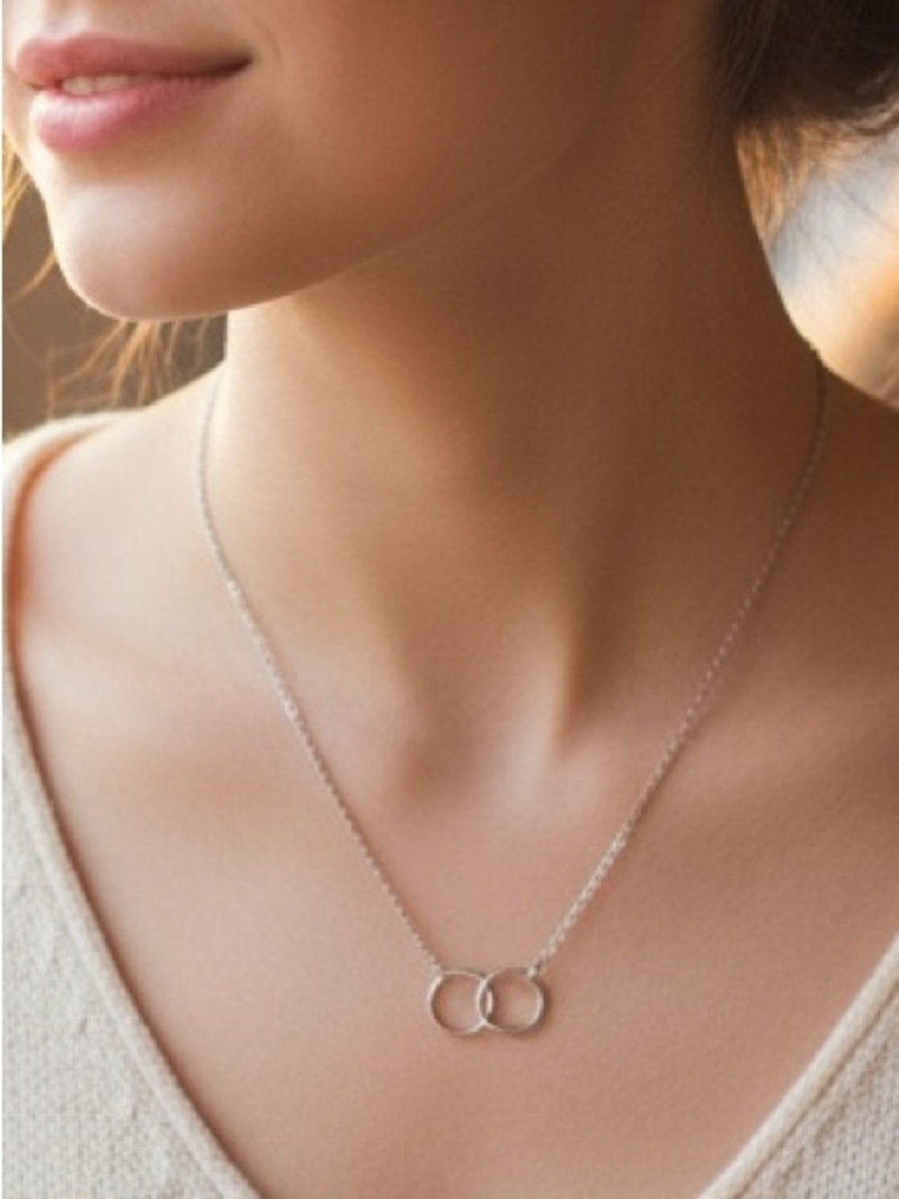 Interlocking Circle Necklace - Silver